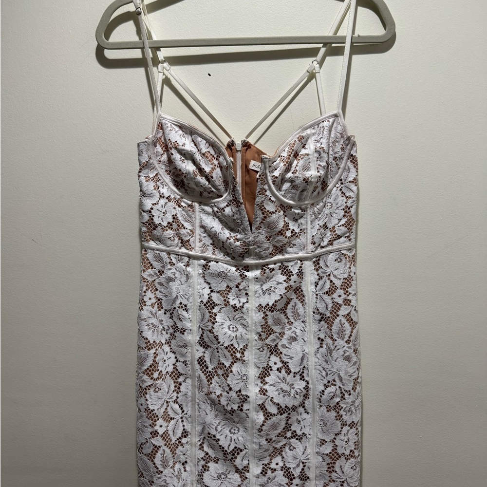 Julia Mini Dress by For Love & Lemons – White Lace – Size M - Picture 2 of 13